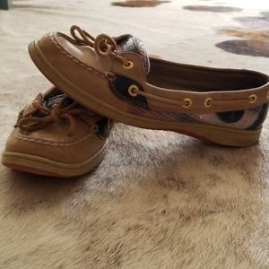 Sperry top-sider boat shoes